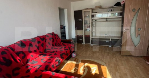 Apartament de vanzare, cu 2 camere 48 mp, zona Campia Turzii
