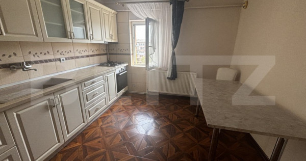 Apartament cu 3 camere, decomandat, 96 mp, zona Micro 16