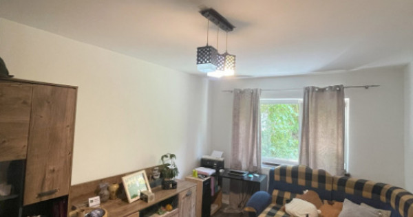 Apartament de 3 camere, 64 mp, parter, balcon, iesire gradin