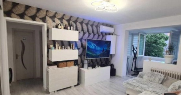 Vanzare 2 Cam. Drumul Taberei – Metrou Favorit