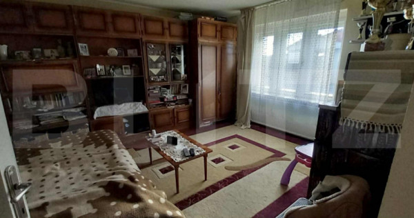 Casa de vanzare, 70 mp, zona Titulescu