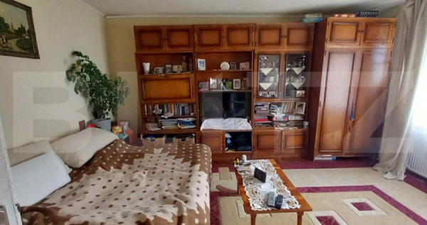 Casa de vanzare, 70 mp, zona Titulescu