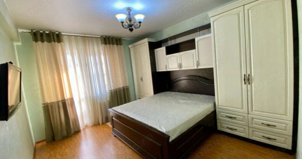 2 camera in zona Centrala