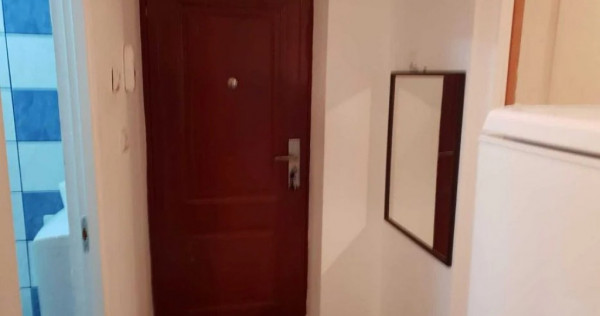 Garsoniera in zona Complex Studentesc