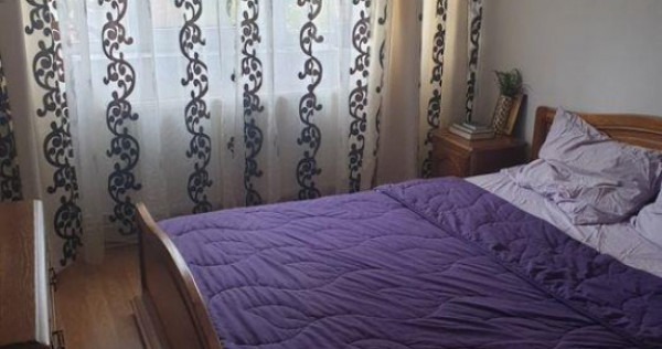 1 camera in zona Steaua