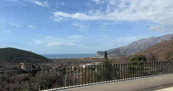 Vila de in Budva Muntenegru