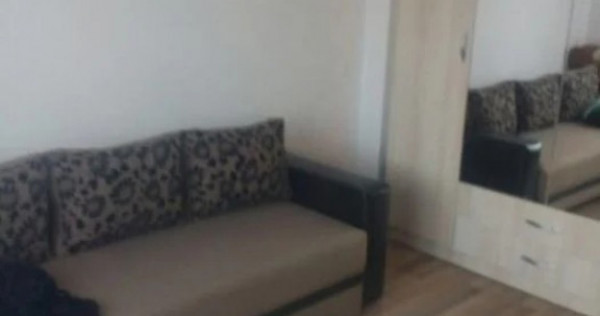 Garsoniera in zona Girocului