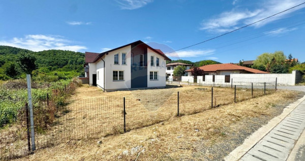 Vila de vanzare langa Baia Mare, ideala pentru familia ta!