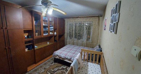 1 camera in zona Blascovici