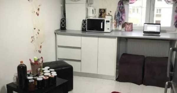 2 camere in zona Mehala