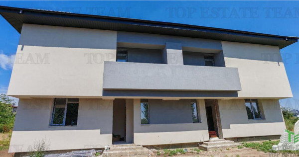 Vila individuala cuplata 5 camere, P 1 M, incalzire in pardo