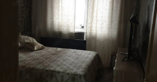 3 camere in zona Garii