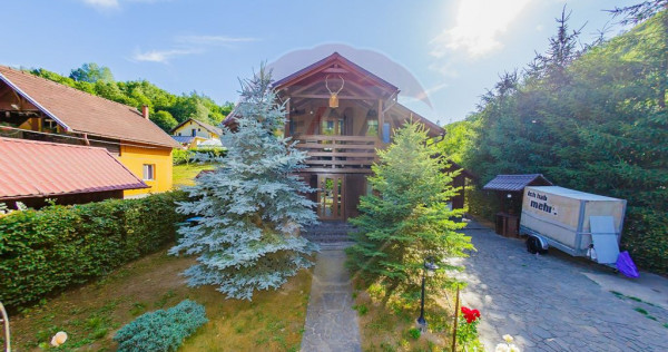 SARBATORI DE CRACIUN IN CASA NOUA, LA MUNTE! - COMISION 0%