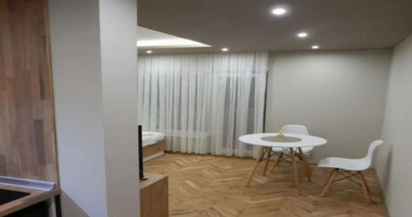 1 camera in zona Sagului