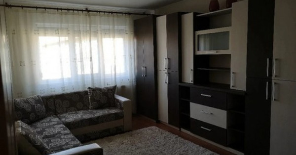 1 camera in zona Buziasului