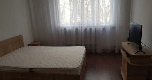 1 camere in zona Lipovei