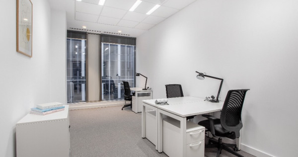 Acces nelimitat 24/7 la spațiu de birou pentru 2 persoane în Spaces