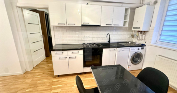 Apartament 2 camere decomandat, bloc nou, Cetate &ndash; GATA DE