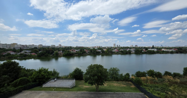 APARTAMENT CU TERASA GENEROASA SI VEDERE UNICA CATRE LAC