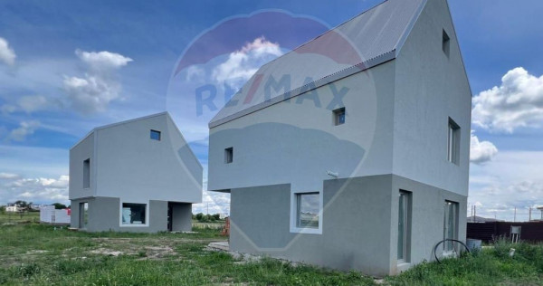 Casă / Vilă - 132,5 mp , teren - 264 mp / zona Cârcea