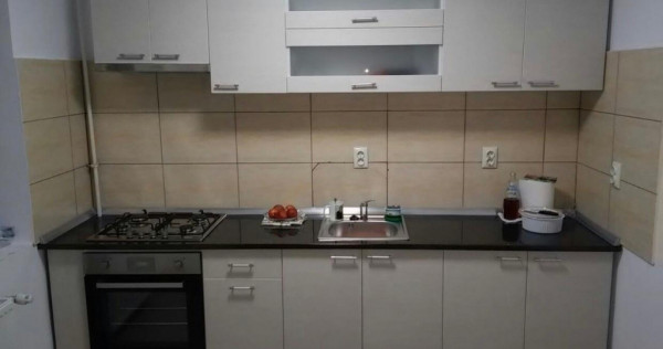 Apartament 4 camere, decomandat - zona Tohanu Nou