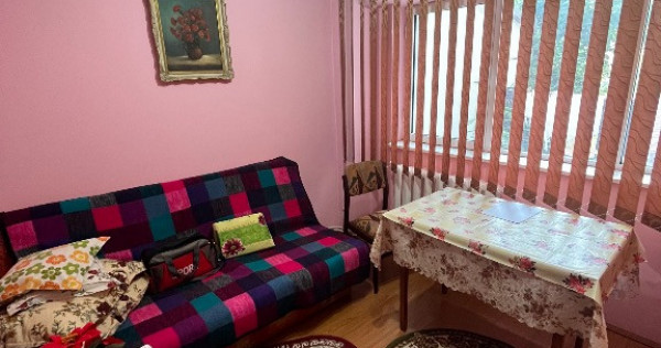 Apartament 3 camere Scolilor parter/ vedere stradala Mobilat -Utilat.