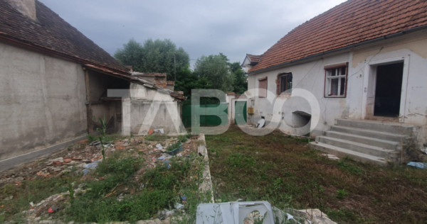 Casa de vanzare in Grid 87 mp utili + anexe beci si sura