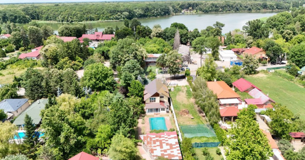 Vila de vânzare Snagov | Piscină, Livadă, 8 camere | 3...