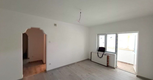Apartament 3 camere Parter Sud