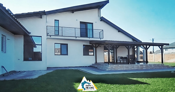 Oportunitate de vânzare- casă spațioasă și modernă cu 4 camere, Livada