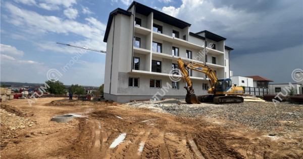 Apartament de 3 camere si balcon cu loc de parcare in Selimb