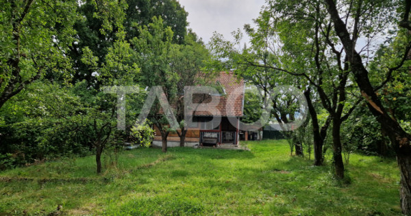 Teren intravilan imprejmuit 1915 mp PUZ aprobat utilitati i