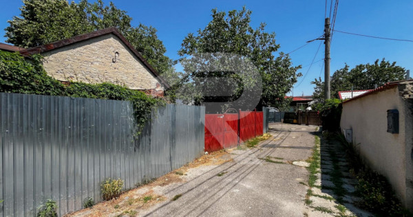 DE VANZARE CASA + TEREN in Dobroestiul (Vechi)