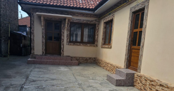 Casă de V&acirc;nzare Brătianu Constanța | Curte Proprie | Cen