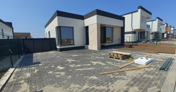 Casa Individuala - 4 camere - 350 mp teren - 100 mp utili