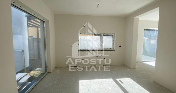 Duplex in zona Lipovei