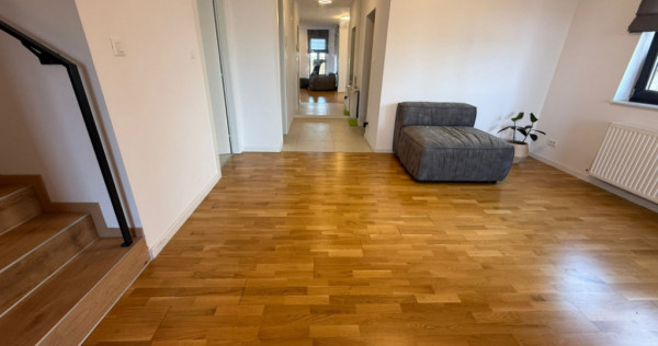 Casă spațioasă de închiriat / vânzare în Complex Lizie