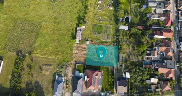 Teren intravilan 1336 mp în Grădiște, Arad