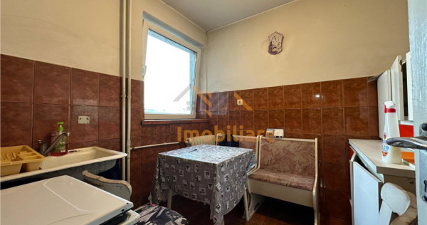 APARTAMENT 2 CAMERE| ETAJ 5 | ZONA SPLAIUL CRISANEI | ORADEA