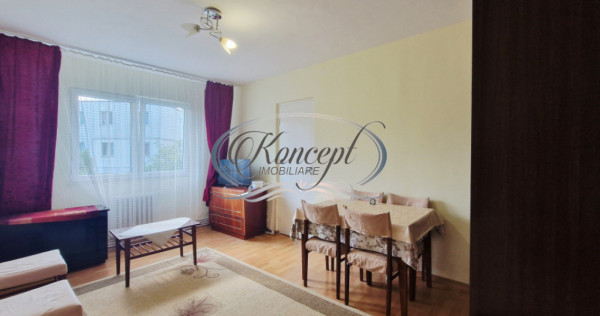 Apartament luminos, proaspat renovat disponibil imediat, in