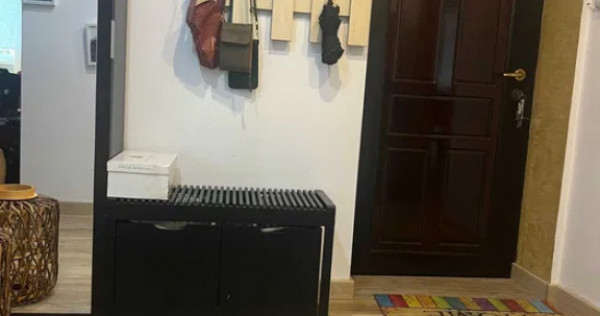 Apartament Cu 3 Camere Semidecomandate - Etaj 1- Zona Ultracentrala