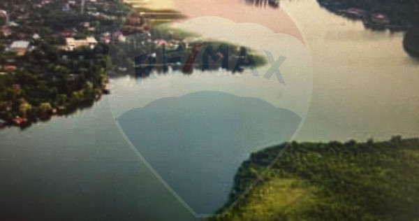 Teren cu deschidere la lac 1,430mp