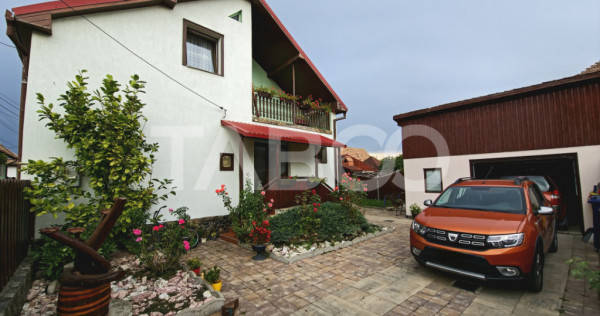 Casa individuala de vanzare 5 camere zona de grill si garaj