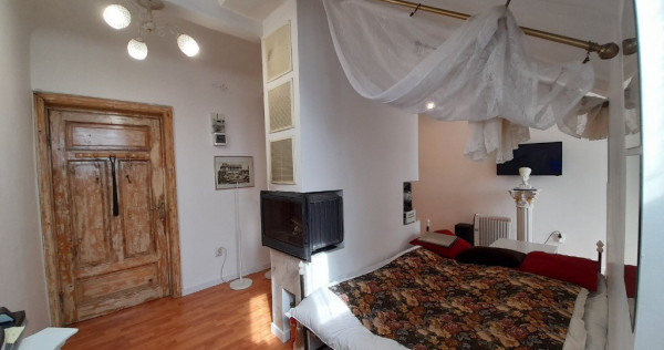 &Icirc;nchiriere garsonieră amenajată vintage, zonă ultracentrală