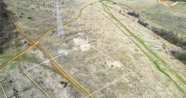 2.000mp teren, investitional, in vecinatatea padurii, Simeri