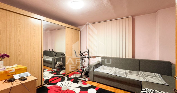 Apartament 3 camere | Decomandat | Et. 3 | 2 Garaje | Lid...