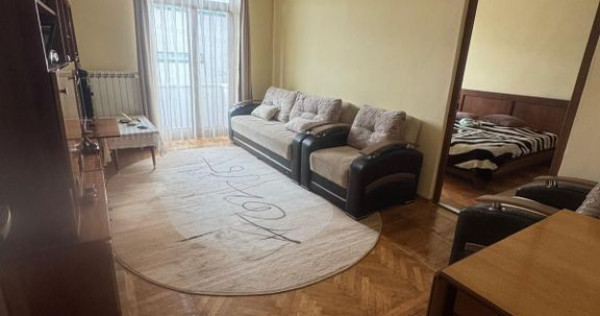 Apartament 3 camere zona Peninsulara