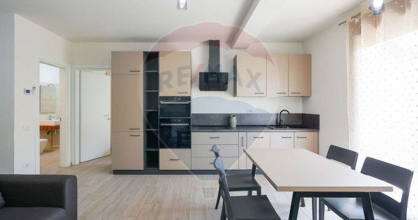 Apartamente 3 camere de închiriat ultracentral, clădire...