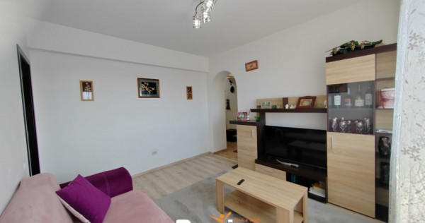 Cug, Strada Bazei - Chirie, Apartament 2 camere + LOC DE PAR