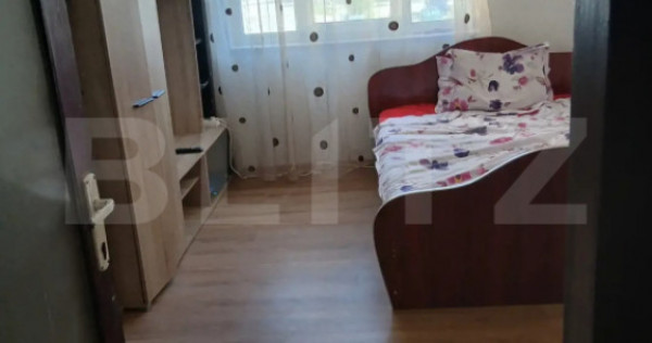 Camera de camin de v&acirc;nzare, 20 mp, zona Valea Roșie